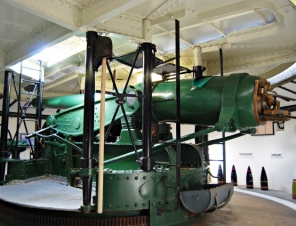 Armstrong Disappearing Gun